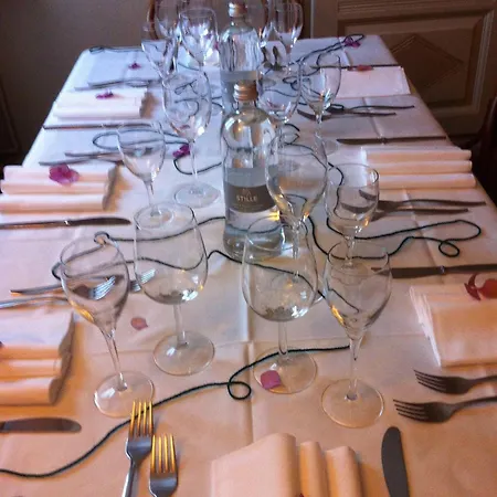 Vittoria - Ca' De La Montagna Hotel