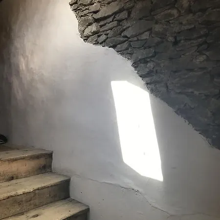 Отель Vittoria - Ca' De La Montagna Montespluga